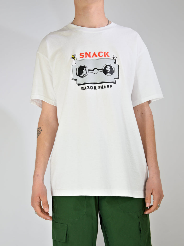 Snack Skateboards - Razor Sharp - White - Heavyweight Cotton - Tee Shirt Fast Shipping