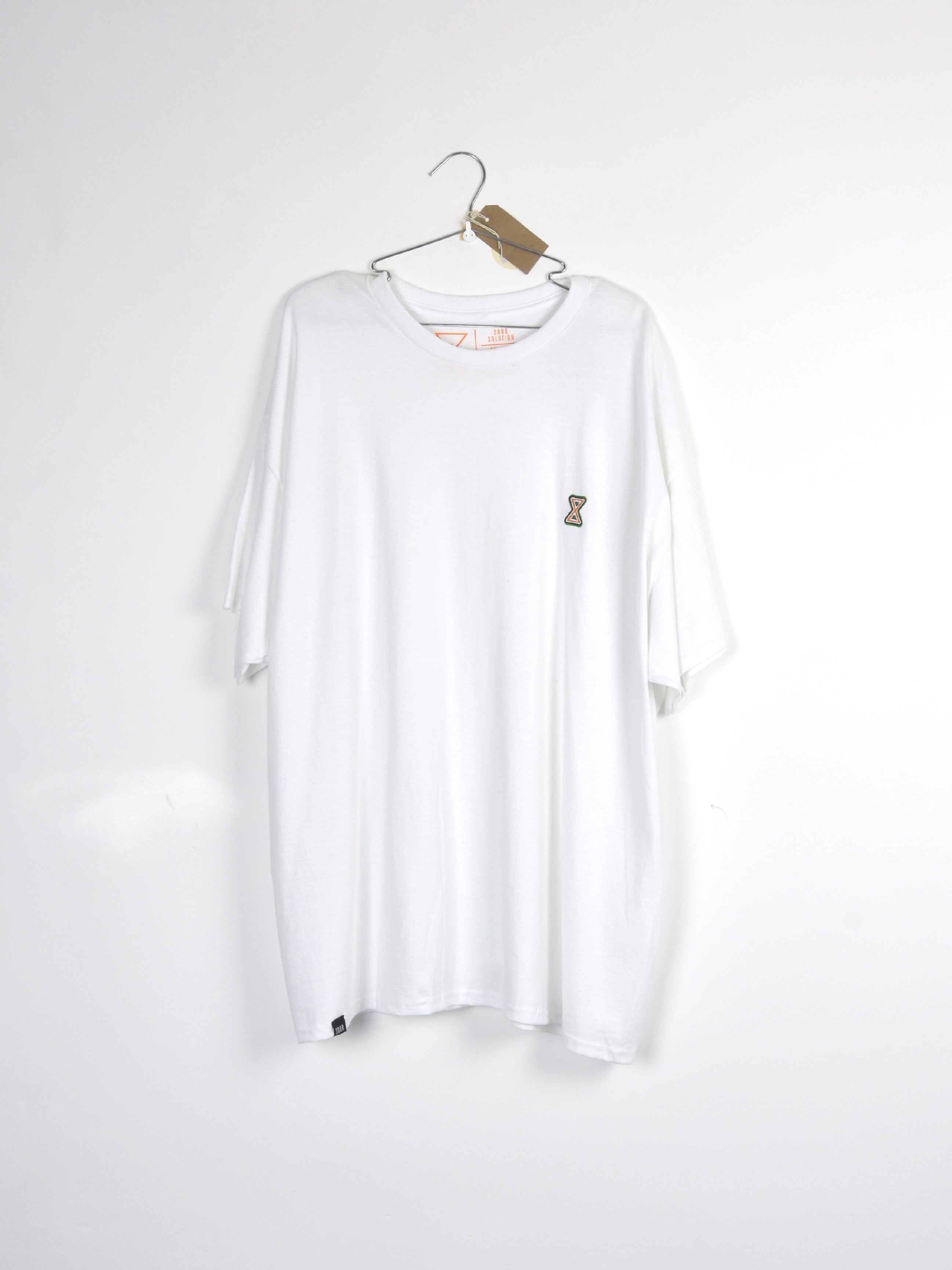 Xxl sour solution infintiy t shirt white 2xl last white shirt embroidered