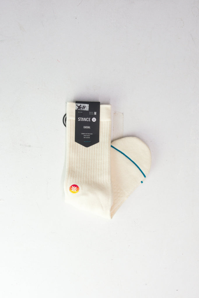 M 6-8.5 uk - 8-10.5 w stance socks - classics - icon logo - love - medium cushion - m uk - w grind supply company
