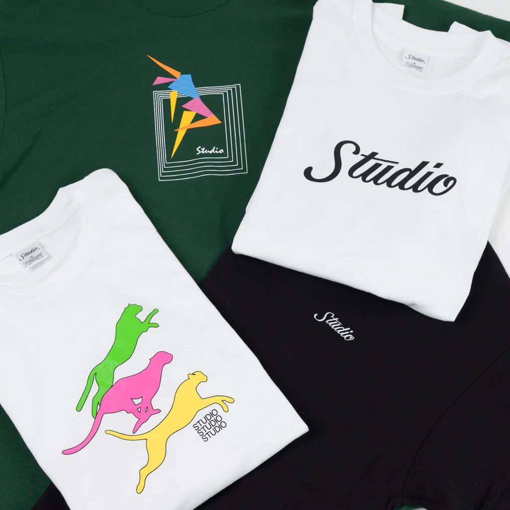 Studio - big script tee - white