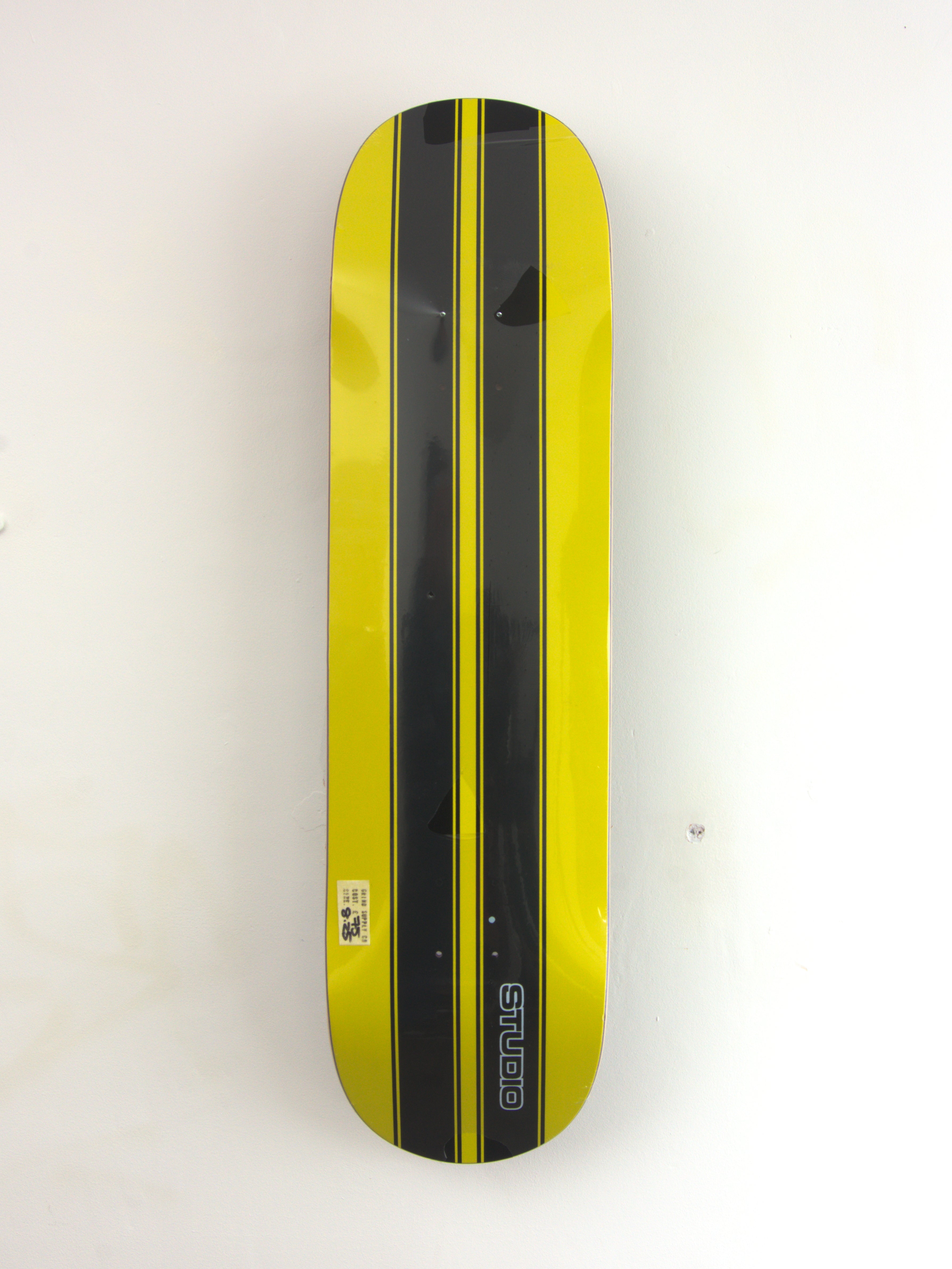 Studio - ’javelin’ skateboard deck - 8.25 yellow