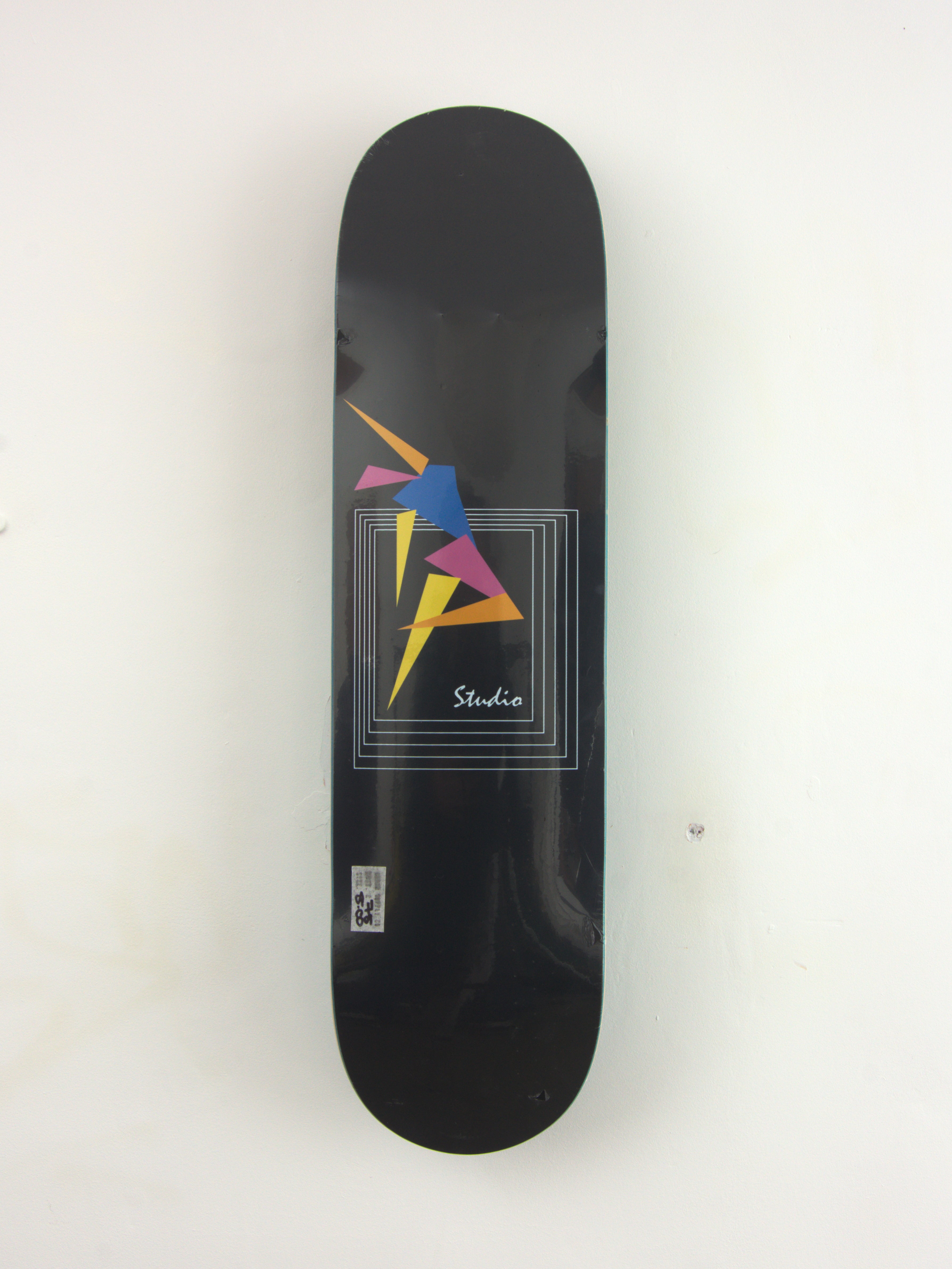 Studio - ’pointer sister’ skateboard deck - 8.00 black