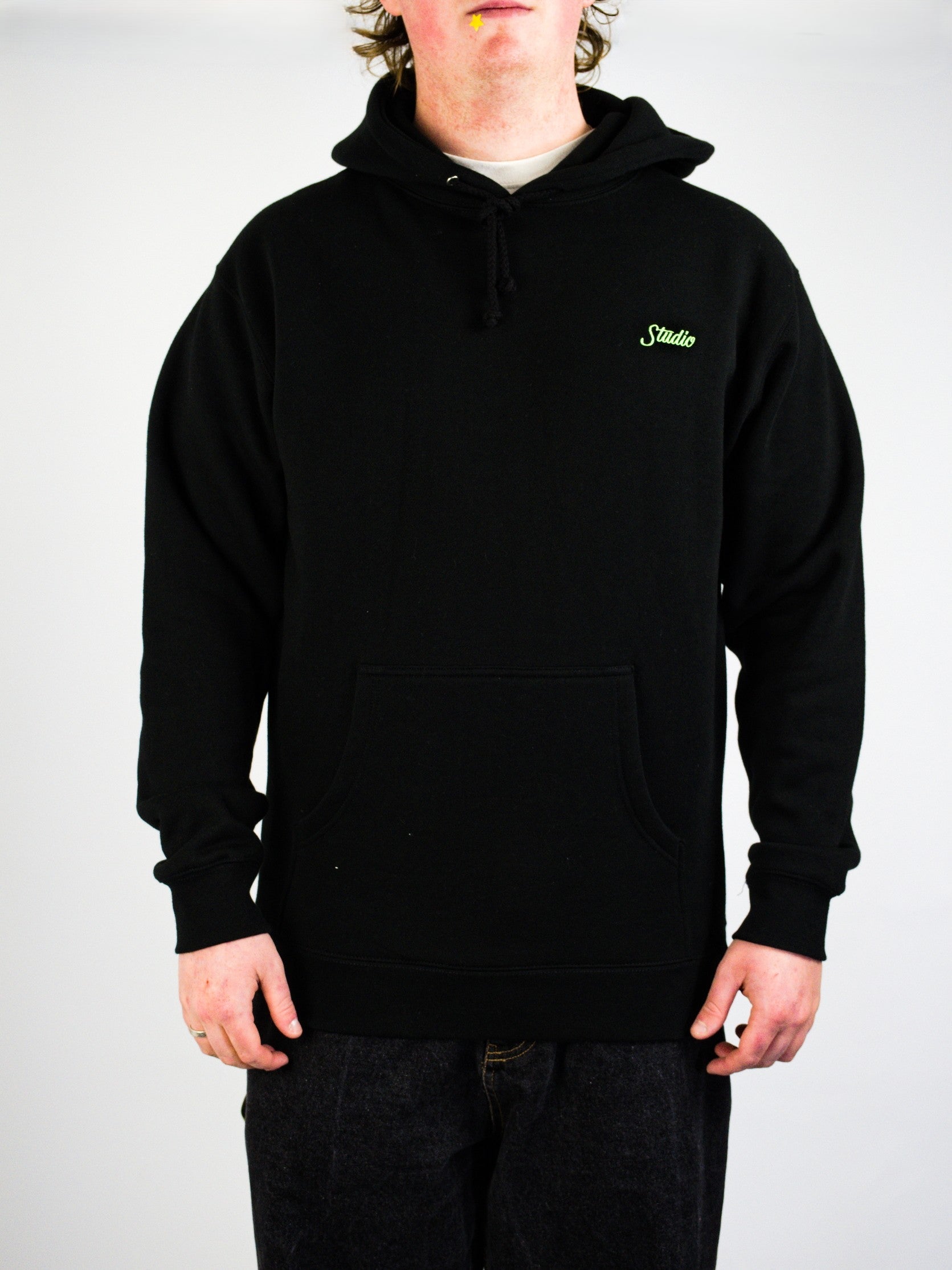 Studio - small script heavyweight hoodie - black neon green