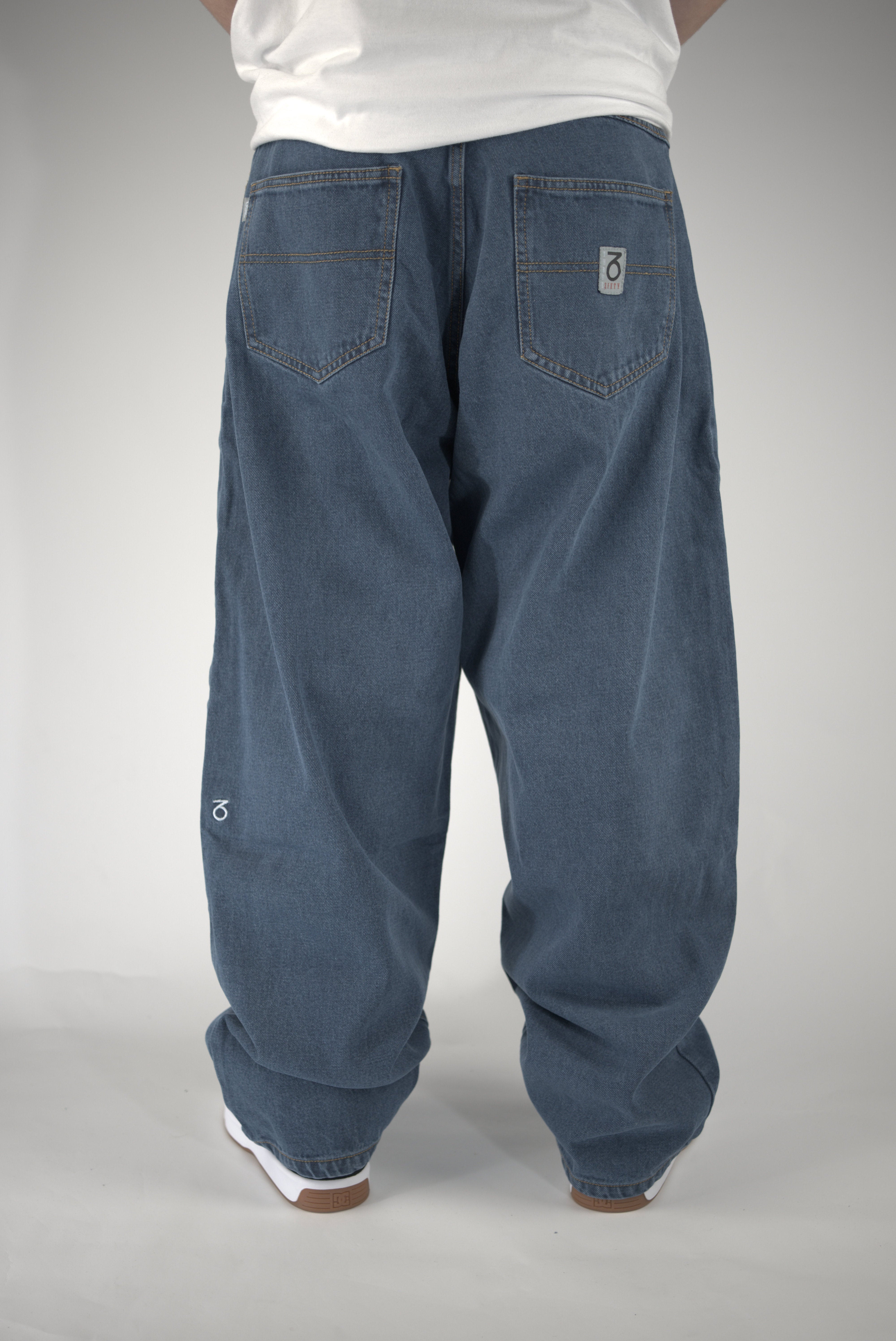 28 / three sixty clothing - og baggy fit jeans - denim - mid wash blue - loose - 28/28 last pair baggy blue jeans