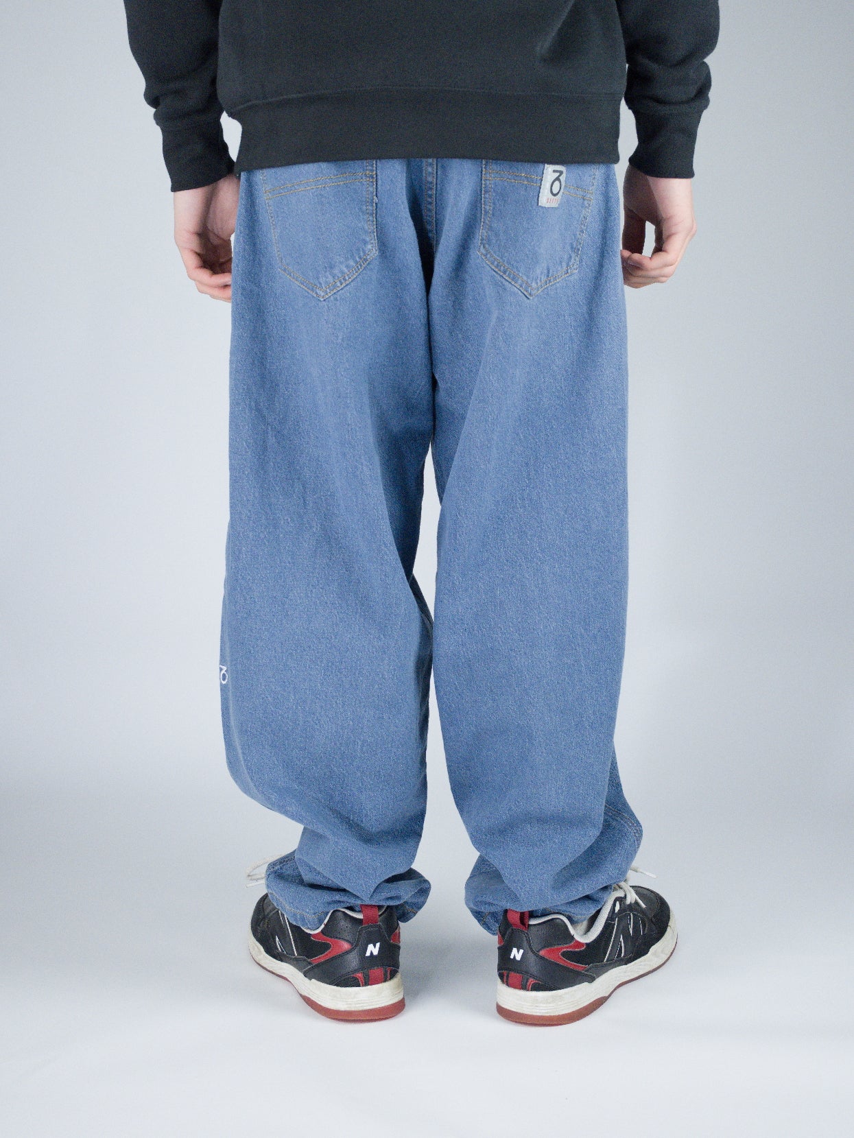 Three sixty london - balloon fit 5 pocket denim jeans - lightwash bue