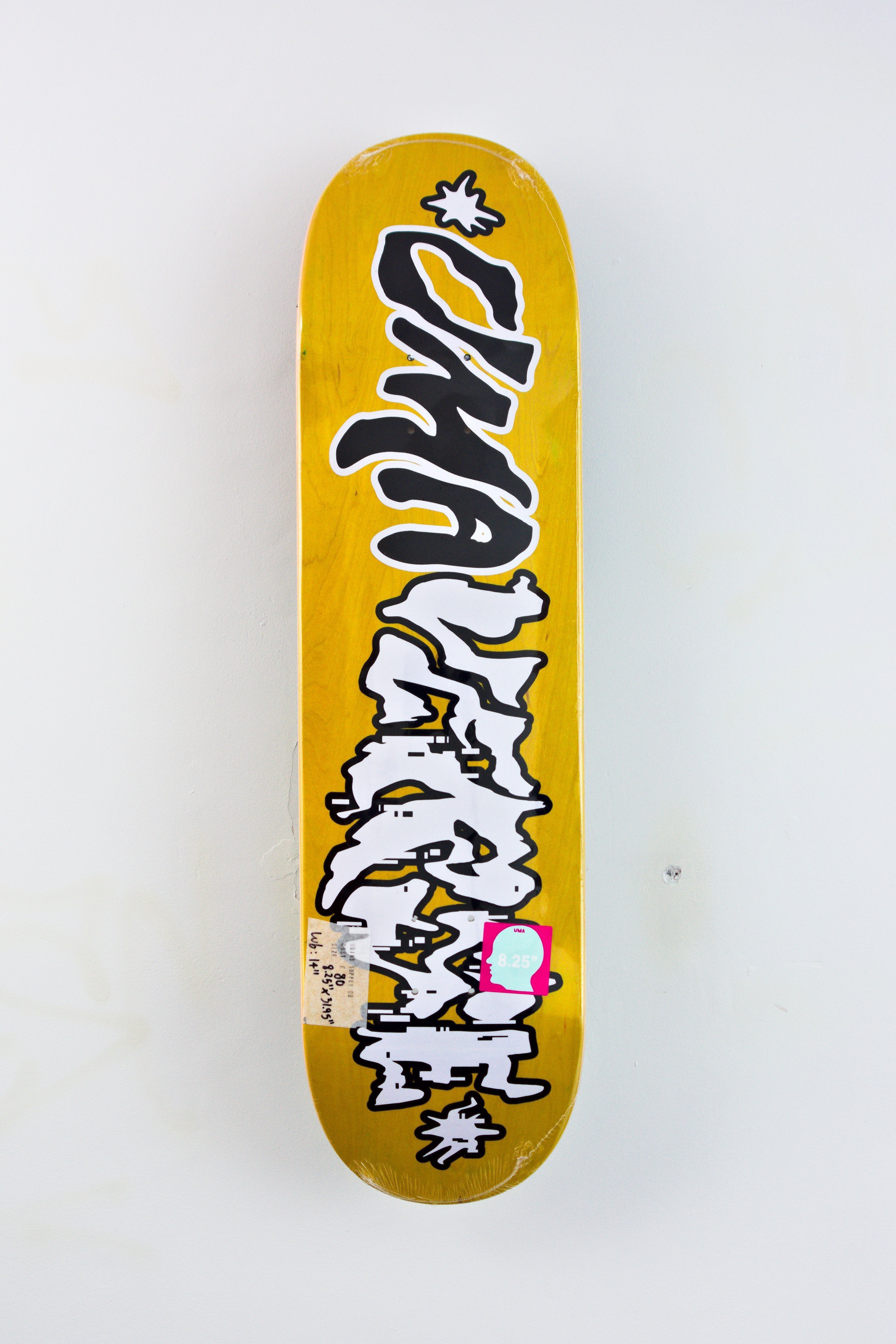 Umaverse – glitch skateboard deck uv reactive 8.25’’ x 31.625 yellow skateboard deck
