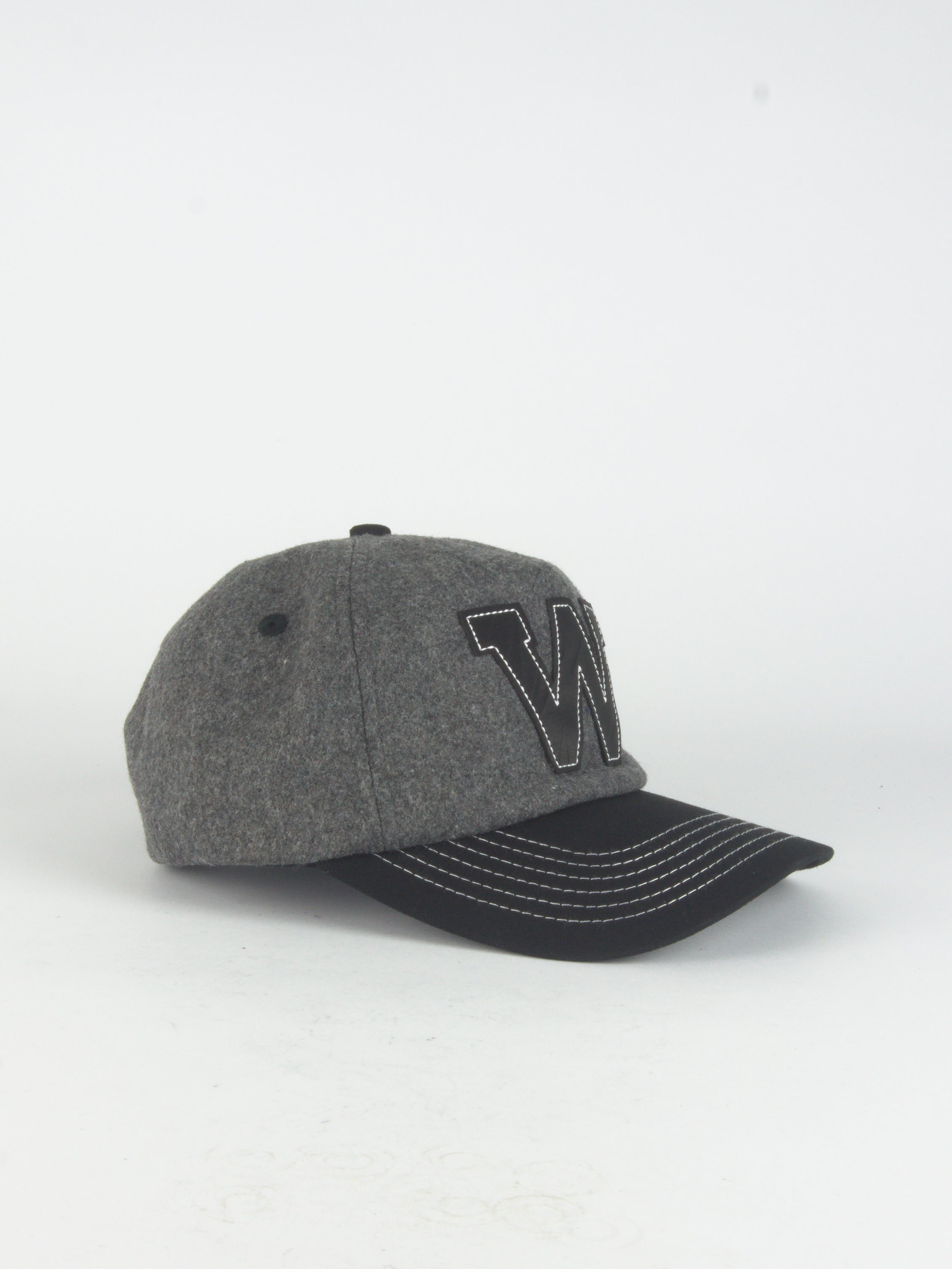 Wknd - eddy cap - heavyweight felt - grey