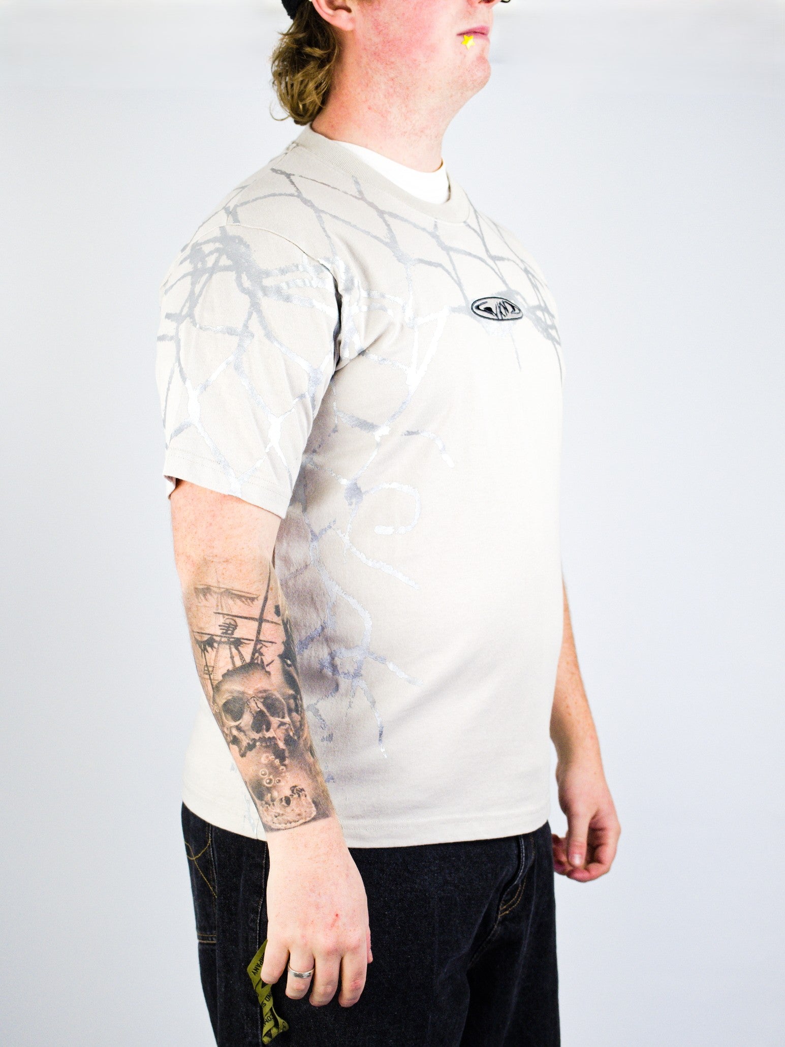 Wknd - fishbone emblem tee - mist