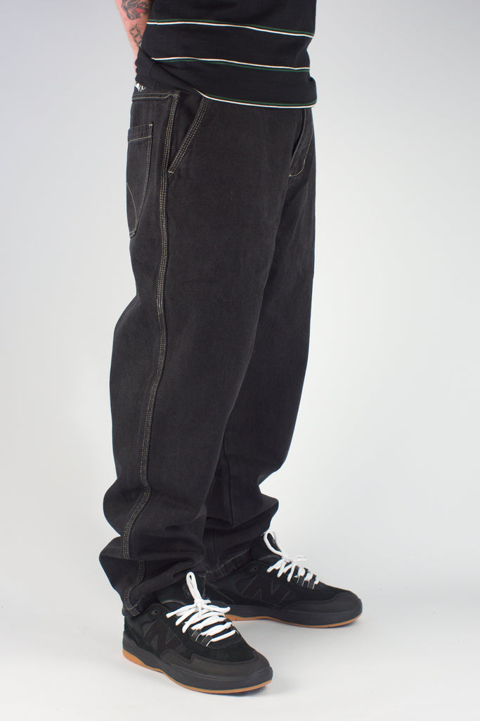 Black baggy Gene’s Jeans with contrasting stitching and side pockets, heavyweight style